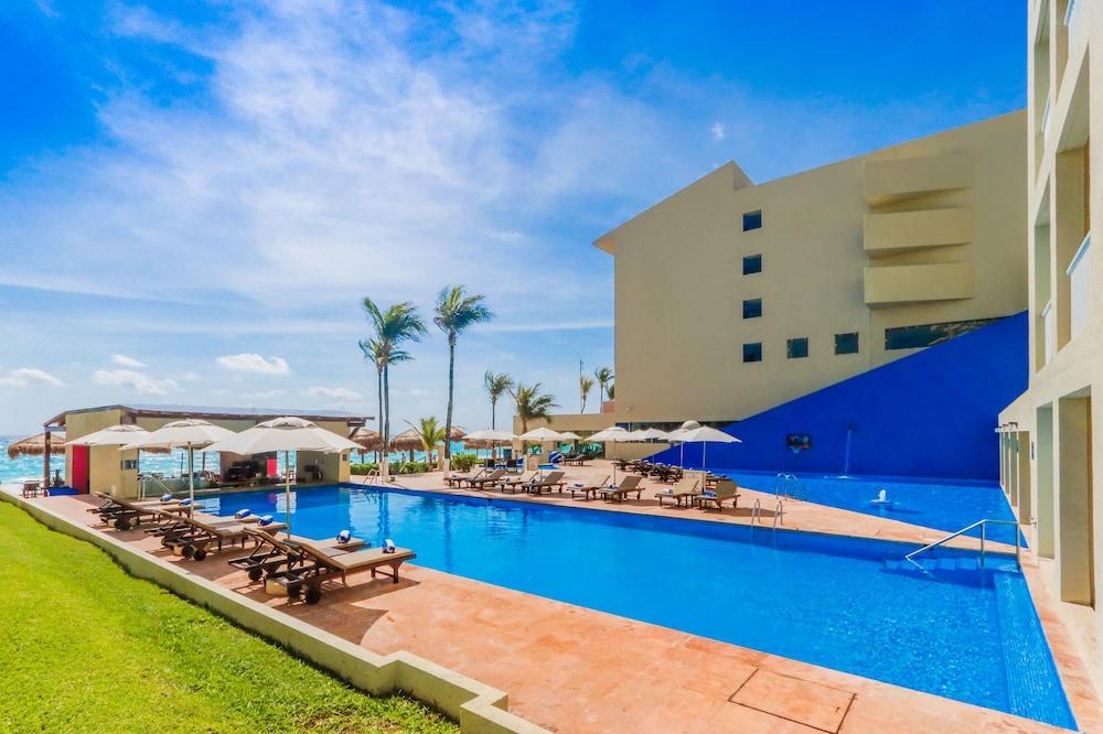 Club Regina Cancun Exterior photo