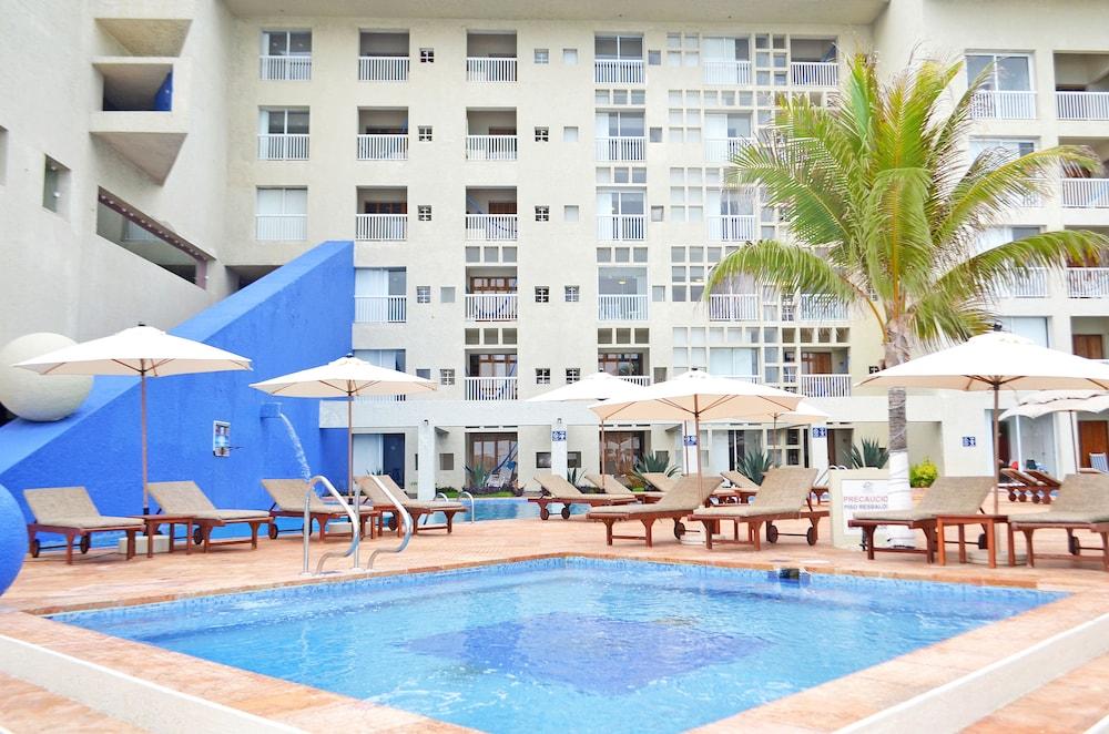 Club Regina Cancun Exterior photo