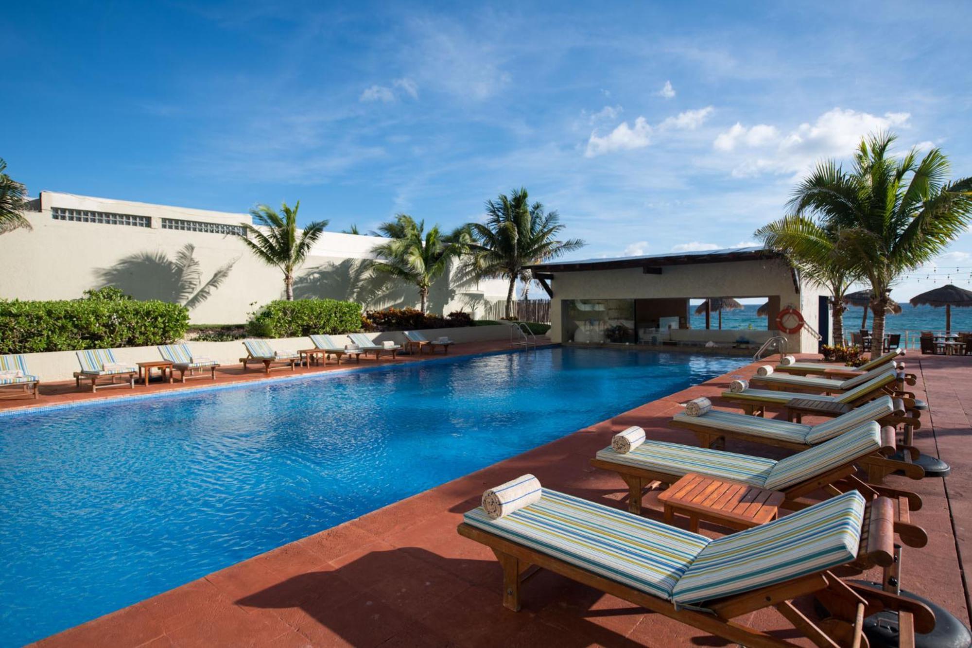Club Regina Cancun Exterior photo